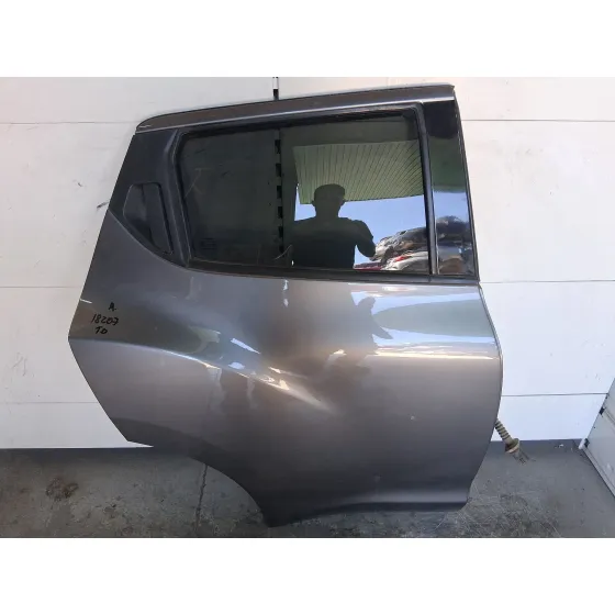 Puerta Trasera Derecha para Nissan Juke (F15)
