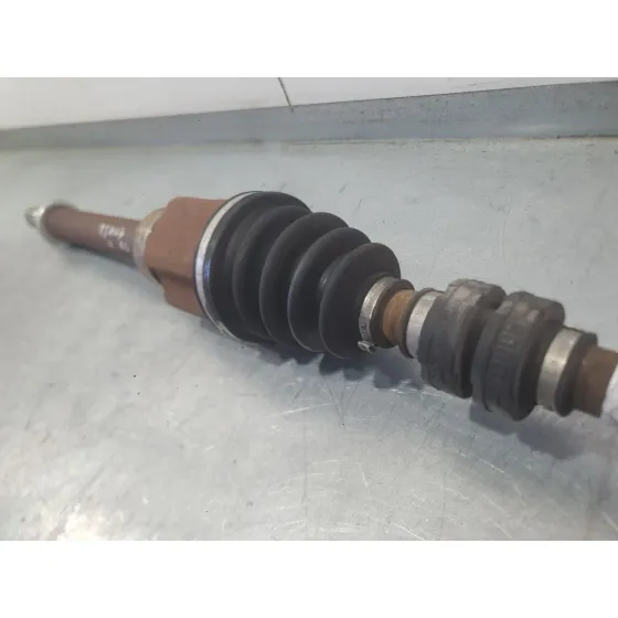 Transmision Delantera Derecha para Nissan Juke (F15)