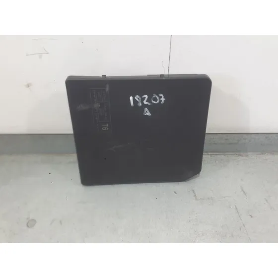 Caja Reles / Fusibles para Nissan Juke (F15)