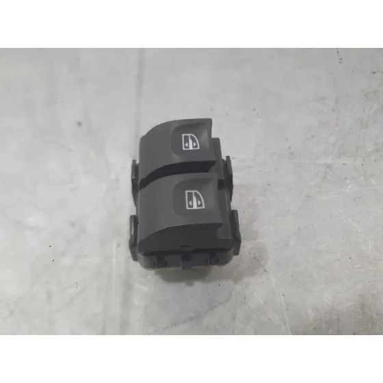 Mando Elevalunas Delantero Izquierdo para Renault Clio Iv (Bh_)