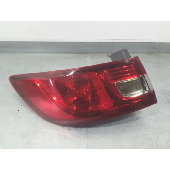 Piloto Trasero Izquierdo Exterior para Renault Clio Iv (Bh_)