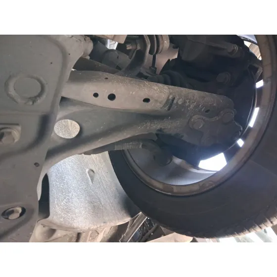 Brazo Suspension Inferior Delantero Izquierdo para Peugeot 308 Sw Ii (Lc_, Lj_, Lr_, Lx_, L4_)