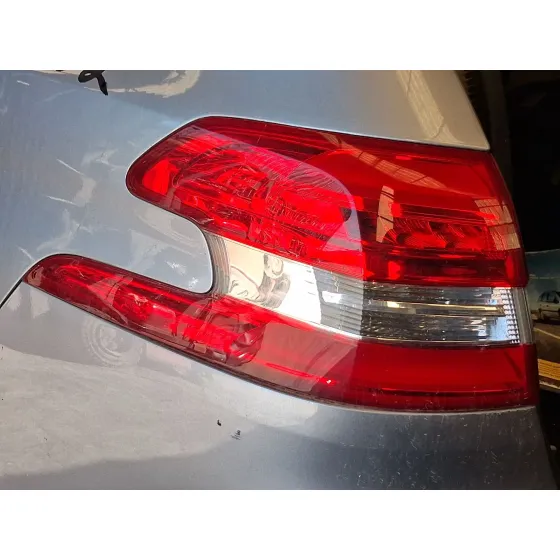 Piloto Trasero Izquierdo Exterior para Peugeot 308 Sw Ii (Lc_, Lj_, Lr_, Lx_, L4_)