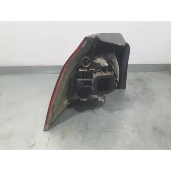 Piloto Trasero Derecho Exterior para Volkswagen Golf V (1K1)