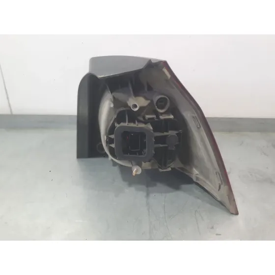 Piloto Trasero Izquierdo Exterior para Volkswagen Golf V (1K1)