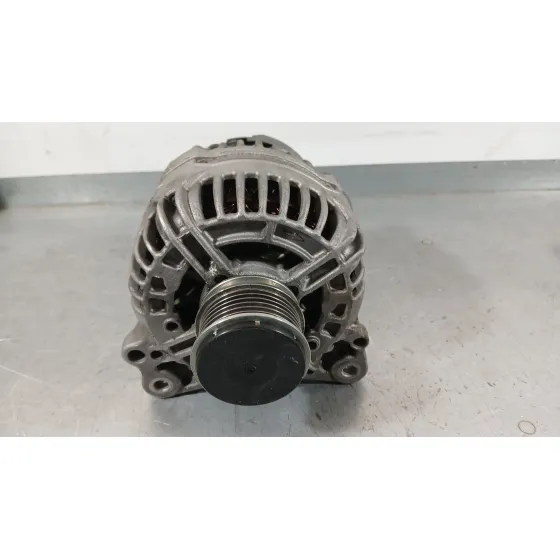 Alternador para Seat Ibiza Iv (6J5, 6P1)
