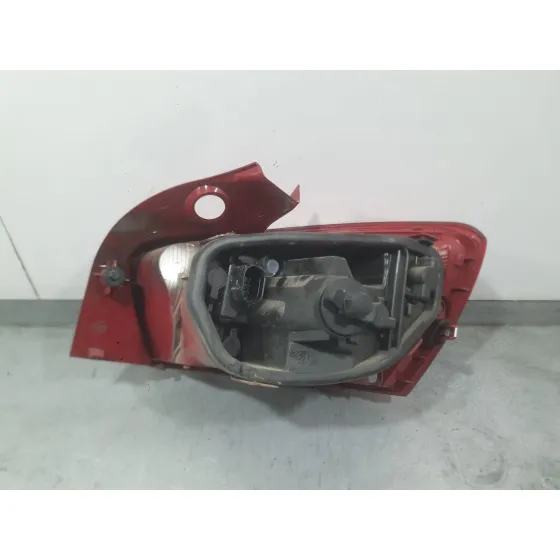 Piloto Trasero Izquierdo para Seat Ibiza Iv (6J5, 6P1)