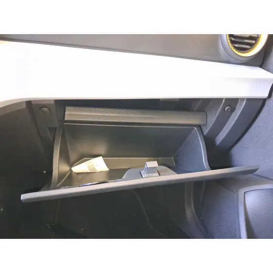 Guantera para Seat Ibiza V (Kj1, Kjg)