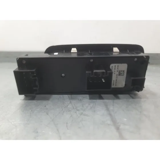 Mando Elevalunas Delantero Izquierdo para Ford Ecosport
