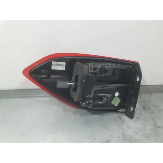 Piloto Trasero Derecho Exterior para Ford Ecosport