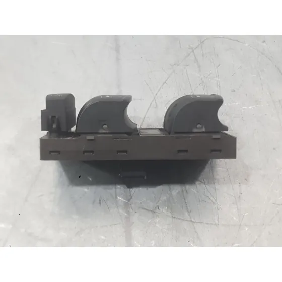 Mando Elevalunas Delantero Izquierdo para Audi A3 Sportback (8Pa)