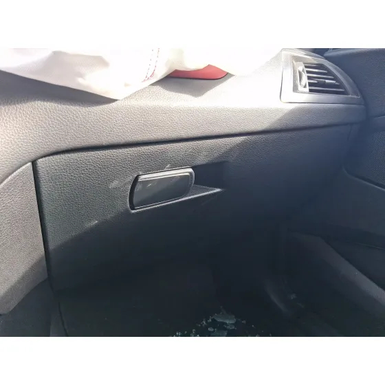 Guantera para Bmw 1 (F20)
