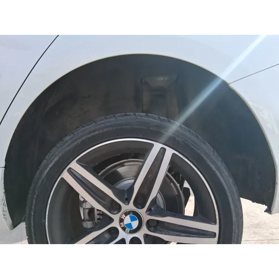 Plastico Pase Rueda Tras. Izq. para Bmw 1 (F20)