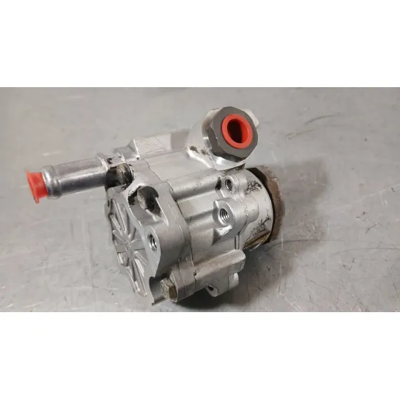 Bomba Direccion para Volkswagen Polo (6N2)
