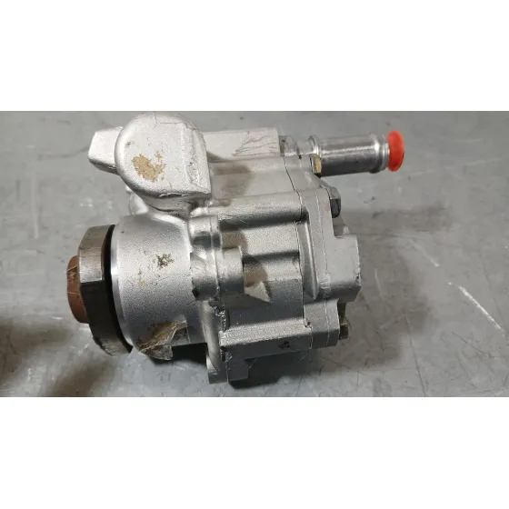 Bomba Direccion para Volkswagen Polo (6N2)