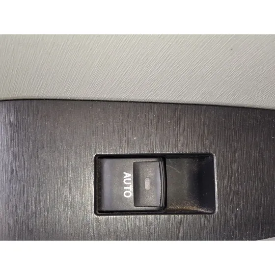 Mando Elevalunas Trasero Izquierdo para Toyota Prius (_W3_)