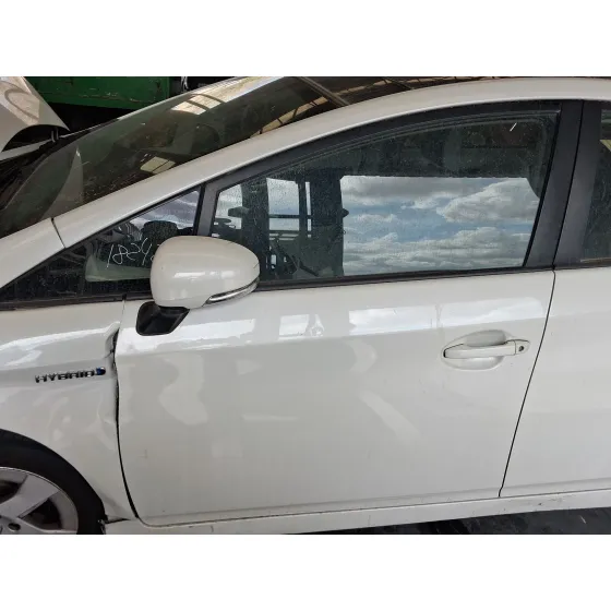 Puerta Delantera Izquierda para Toyota Prius (_W3_)