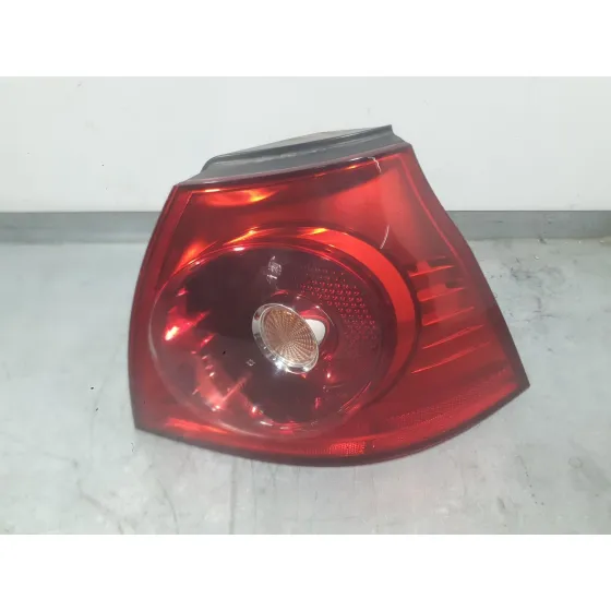 Piloto Trasero Derecho Exterior para Volkswagen Golf V (1K1)
