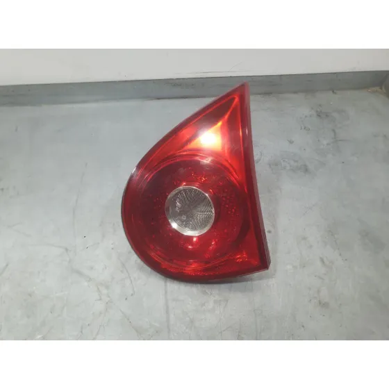 Piloto Trasero Derecho Interior para Volkswagen Golf V (1K1)