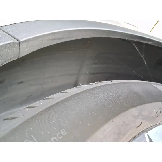 Plastico Pase Rueda Tras. Izq. para Hyundai Bayon (Bc3)
