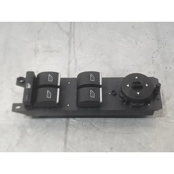 Mando Elevalunas Delantero Izquierdo para Ford Focus Iii