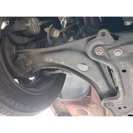 Brazo Suspension Inferior Delantero Derecho para Peugeot 208 I (Ca_, Cc_)