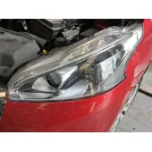Faro Izquierdo para Peugeot 208 I (Ca_, Cc_)