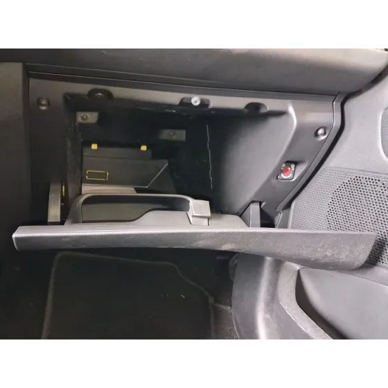 Guantera para Peugeot 208 I (Ca_, Cc_)