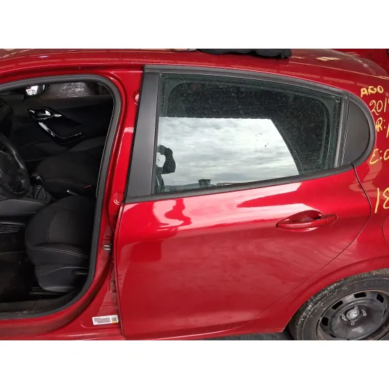 Puerta Trasera Izquierda para Peugeot 208 I (Ca_, Cc_)