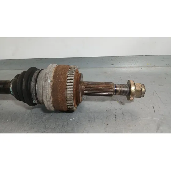 Transmision Trasera Derecha para Ssangyong Rodius I