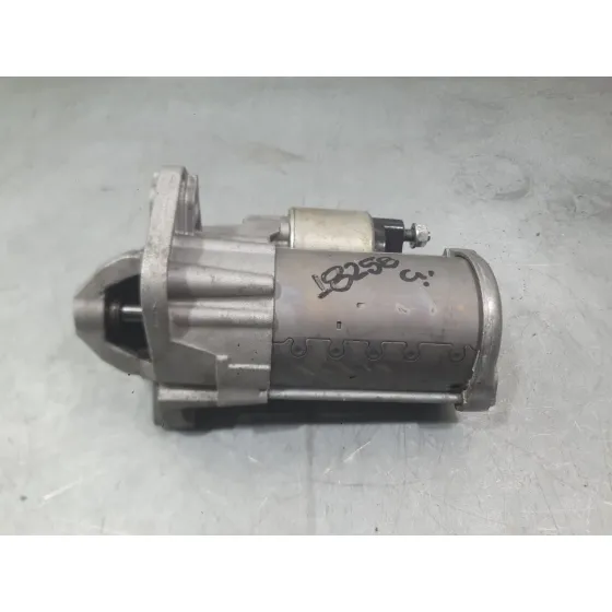 Motor Arranque para Nissan Juke (F15)