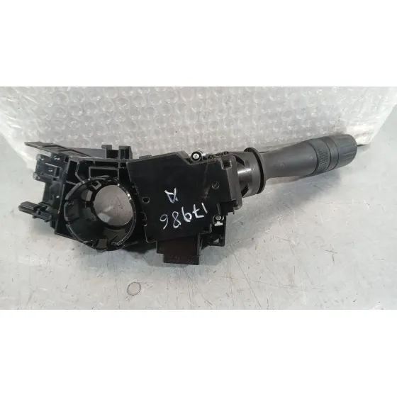 Mando Luces para Toyota Auris (_E18_)