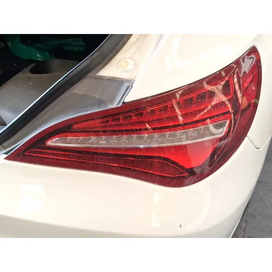 Piloto Trasero Derecho para Mercedes-Benz Cla Shooting Brake (X117)