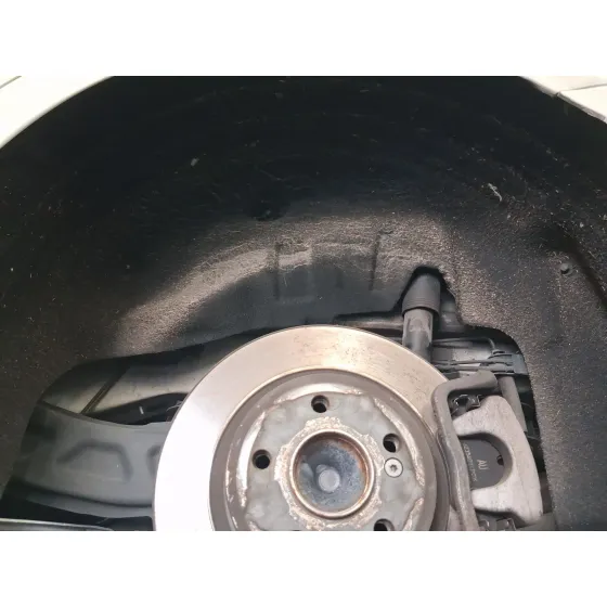 Plastico Pase Rueda Tras. Izq. para Mercedes-Benz Cla Shooting Brake (X117)
