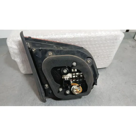 Piloto Trasero Derecho Interior para Volkswagen Golf Vi (5K1)