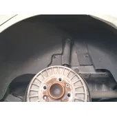 Plastico Pase Rueda Tras. Izq. para Renault Clio V (B7_)
