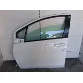 Puerta Delantera Izquierda para Toyota Yaris (_P13_)