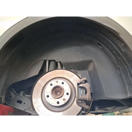 Plastico Pase Rueda Tras. Izq. para Peugeot 3008 Ii Suv (Mc_, Mr_, Mj_, M4_)