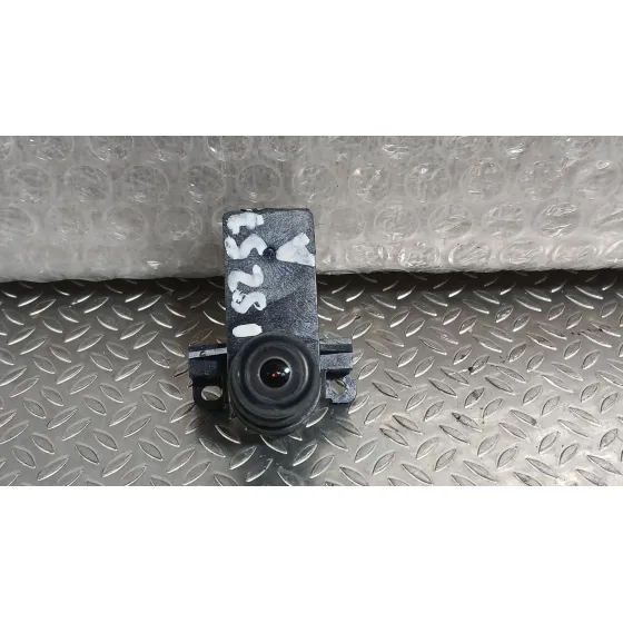 Camara Vision Trasera para Tesla Model Y