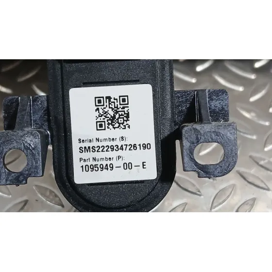 Camara Vision Trasera para Tesla Model Y