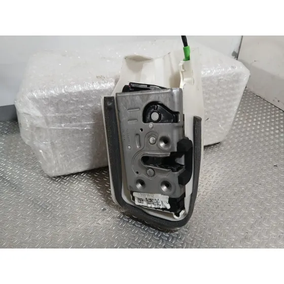 Cerradura Puerta Delantera Derecha para Tesla Model Y