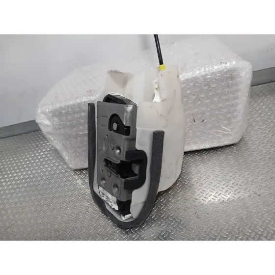 Cerradura Puerta Trasera Derecha para Tesla Model Y