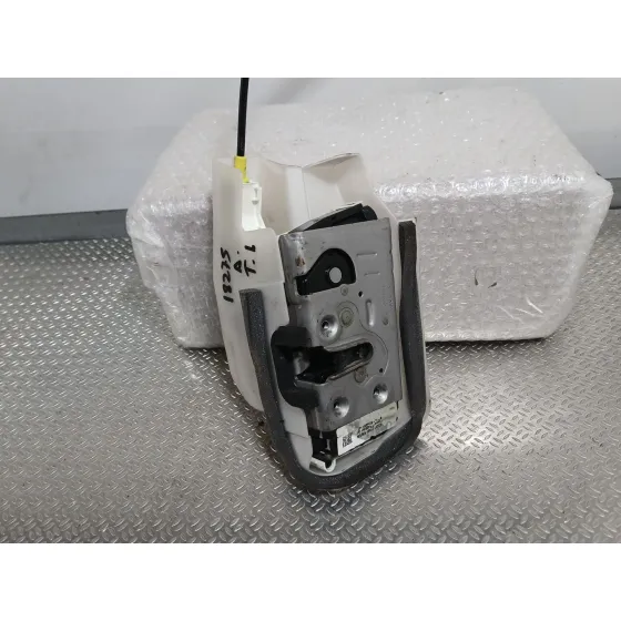 Cerradura Puerta Trasera Izquierda para Tesla Model Y