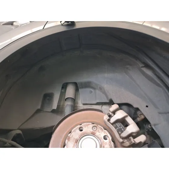 Plastico Pase Rueda Tras. Izq. para Citroën C4 Iii (Ba_, Bb_, Bc_)