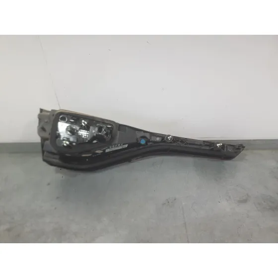 Piloto Trasero Derecho Interior para Renault Megane Iv Hatchback (B9A/M/N_)