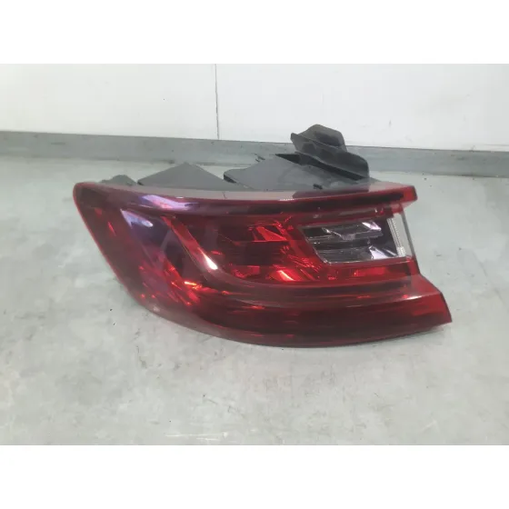 Piloto Trasero Izquierdo Exterior para Renault Megane Iv Hatchback (B9A/M/N_)
