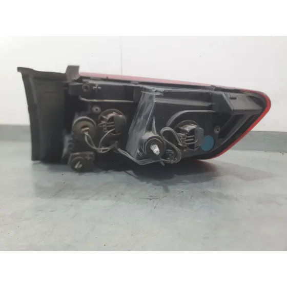 Piloto Trasero Izquierdo Exterior para Renault Megane Iv Hatchback (B9A/M/N_)