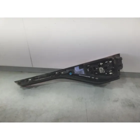 Piloto Trasero Izquierdo Interior para Renault Megane Iv Hatchback (B9A/M/N_)