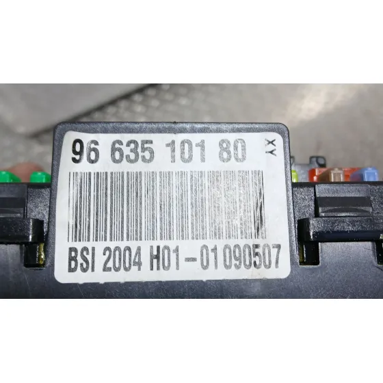 Caja Reles / Fusibles para Citroën C4 Picasso I Monospace (Ud_)