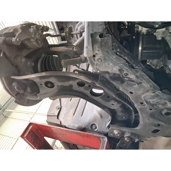 Brazo Suspension Inferior Delantero Derecho para Mazda Cx-30 (Dm, Dt, Ed)